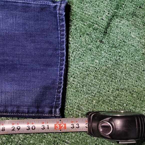 7 For All Mankind Carsen Jeans Men 33x32 Blue Relax Straight Stretch Distressed - Picture 7 of 8